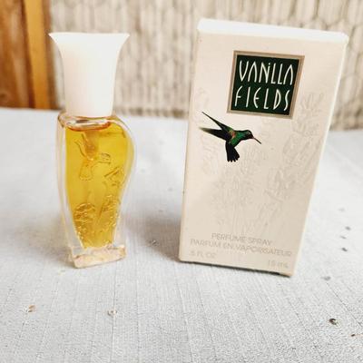 NEW VANILLA FIELDS PERFUME IN BOX