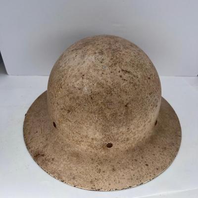 Original U.S. Government Property WWII Walnut Creek Ca Civil Defense Helmet