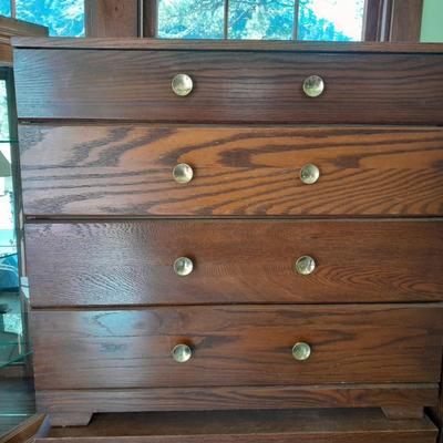 Small four drawer chest of drawers with divided drawer (1 of 2)