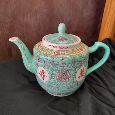 Antique Chinese Turquoise Famille Rose Porcelain Teapot Pottery with matching rice bowl