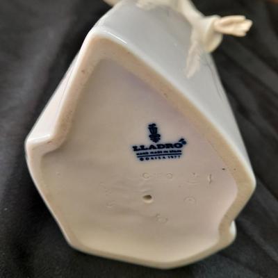 Lladro Accents Porcelain-Fairy Godmother complete with Her Wand