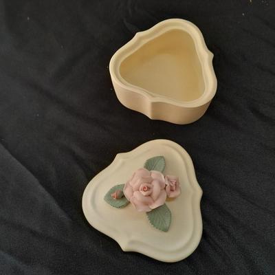 Porcelain dove musical figure with two porcelain ENESCO ring boxes and a candle holder