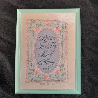 Friendship faux book, floral trivet, old glory picture frame and small wall hanging