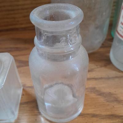 Eight Old glass bottles Squeeze drink, Canada Dry and more