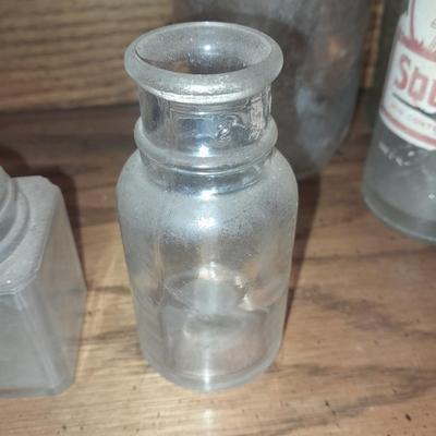 Eight Old glass bottles Squeeze drink, Canada Dry and more
