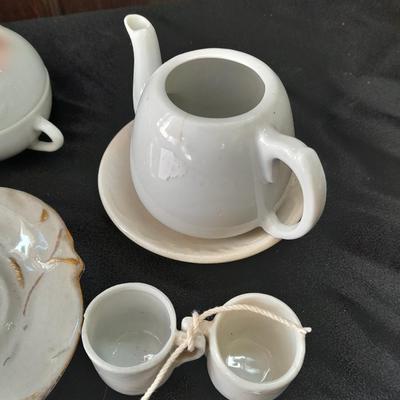 Assortment of old chinaware mismatched pieces
