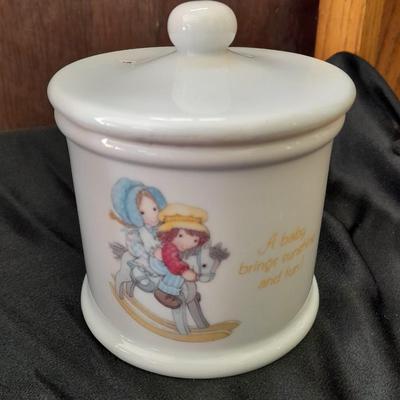 Holly Hobbie Collector's Edition decorative plates, and small Holly Hobbie canister