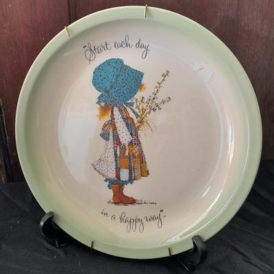 Holly Hobbie Collector's Edition decorative plates, and small Holly Hobbie canister
