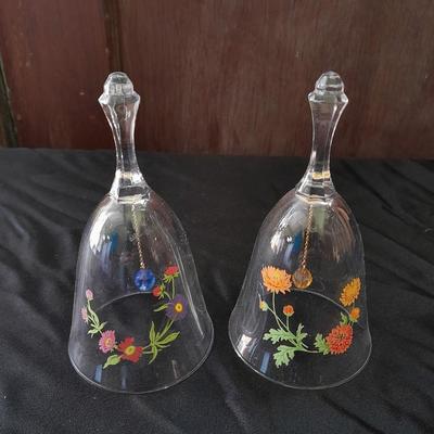 Two floral design 24% full lead crystal Avon Bells