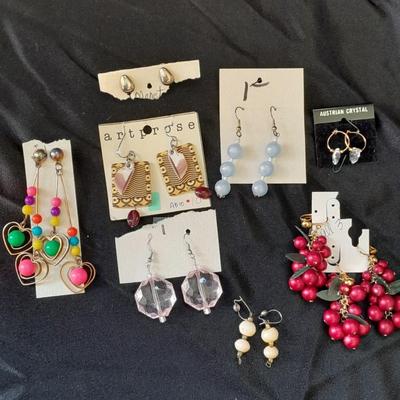 Variety of Dangle earrings for pierced ears
