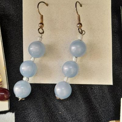 Variety of Dangle earrings for pierced ears