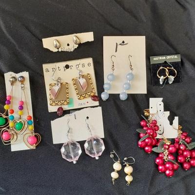 Variety of Dangle earrings for pierced ears