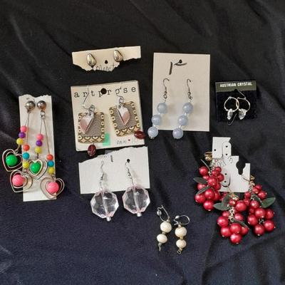 Variety of Dangle earrings for pierced ears