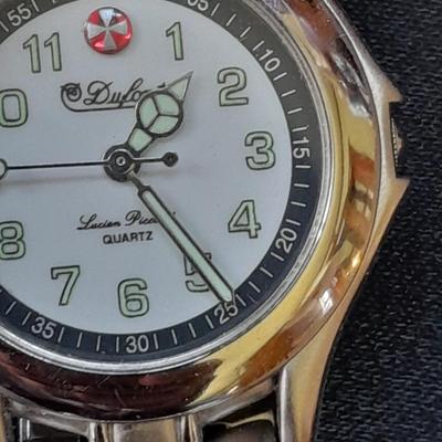 His and Her's watches vintage Dufonte and Advance with gem