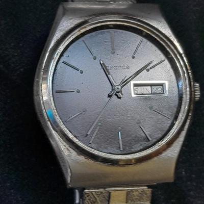 Vintage silver tone CG men's watch and Advance Quartz watch with date window