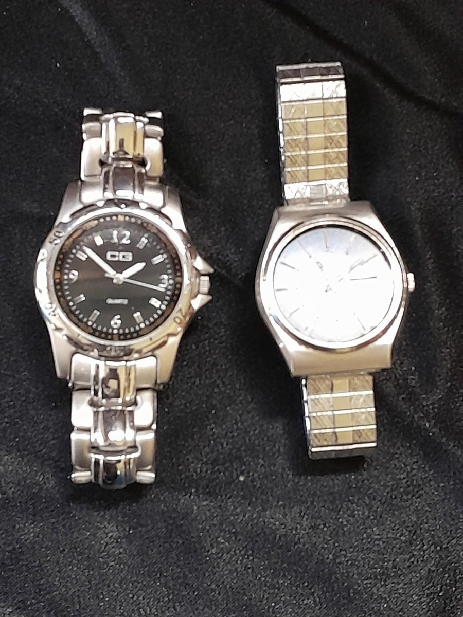 Vintage advance quartz discount watch