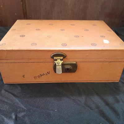 Jewlery box with post back earring collection