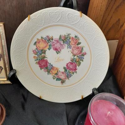 Variety of home decorative items bridge playing cards, candle, Love plate, tin and more