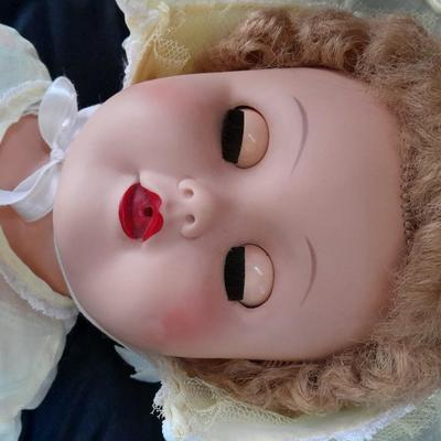 Vintage eat and wet baby doll