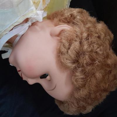 Vintage eat and wet baby doll