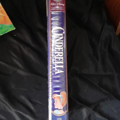 Collectable Bikin Express Disney Cinderella and Prince dolls and VHS tape