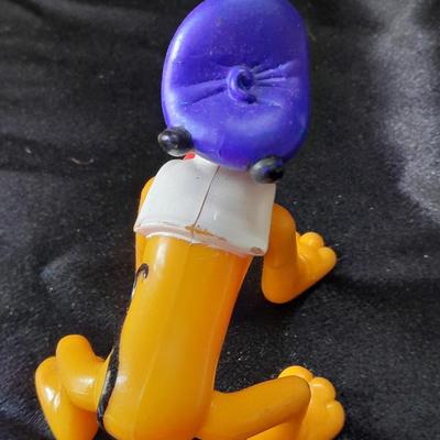 Vintage Z toys Mickey Mouse's Animated Toy Corn Popper with two Disney Figures