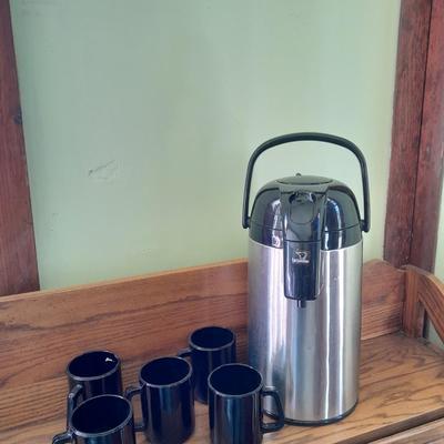 Zojirushi Stainless steel  Glass lined Air beverage dispenser with 5 black mugs