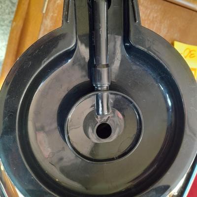 Zojirushi Stainless steel  Glass lined Air beverage dispenser with 5 black mugs