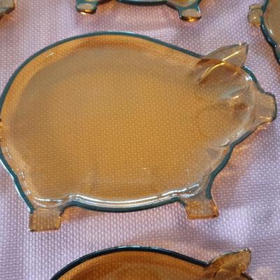 Rare 13-piece Vintage Tiara Amber Glass Luncheon pig plates