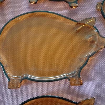 Rare 13-piece Vintage Tiara Amber Glass Luncheon pig plates