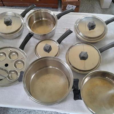 15-piece In Kor Stainless Steel Cookware set