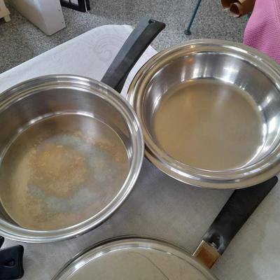 15-piece In Kor Stainless Steel Cookware set