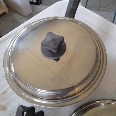 15-piece In Kor Stainless Steel Cookware set