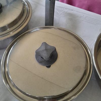 15-piece In Kor Stainless Steel Cookware set