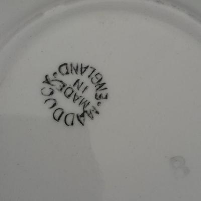 Household decorations, John Maddock China, France bell, Crock, and Sel-u-tone Pinocle cards