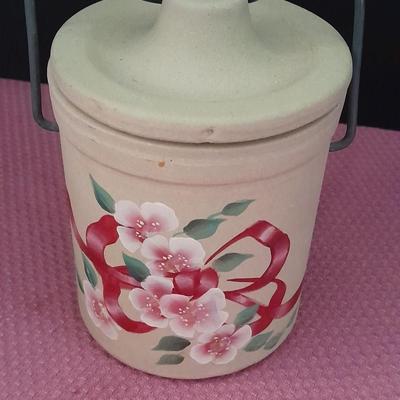 Household decorations, John Maddock China, France bell, Crock, and Sel-u-tone Pinocle cards