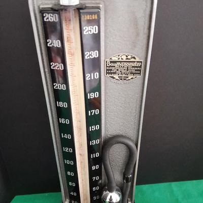 Antique medical equipment for display or decoration