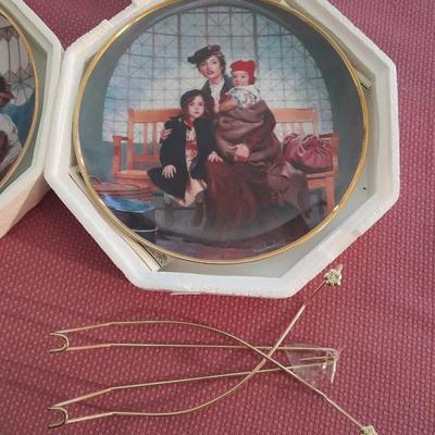 Two limited edition collector's plates Ellis Island with COA