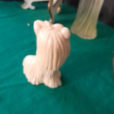 Avon collectables perfume bottles, cologne and plate