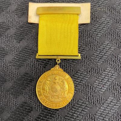 Distinguished service medal