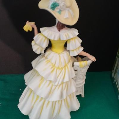 Avon 1990 Mrs. Albee Award Figure and framed art