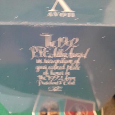 Avon 1992 Mrs. Albee Award Figure, decorative tin and Stationary