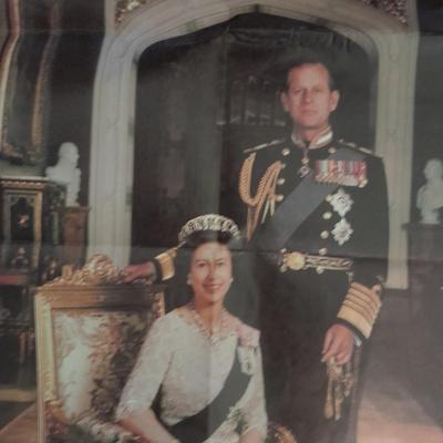 RARE 1977 The Queen's Silver Jubilee Collectables with Jubilee awarded Goblet!