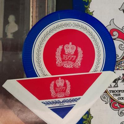 RARE 1977 The Queen's Silver Jubilee Collectables with Jubilee awarded Goblet!