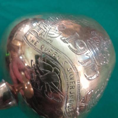 RARE 1977 The Queen's Silver Jubilee Collectables with Jubilee awarded Goblet!