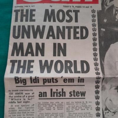 RARE 1977 The Queen's Silver Jubilee Collectables with Jubilee awarded Goblet!