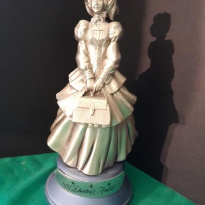 1990- 1991 Avon District Albee Award statue
