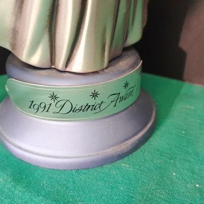 1990- 1991 Avon District Albee Award statue