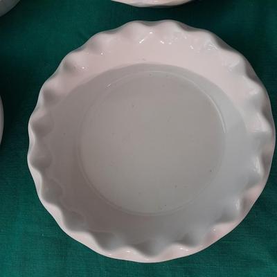 Heavy Restraunt style dishware Frankoma, Ovenware Microwave safe white dishes