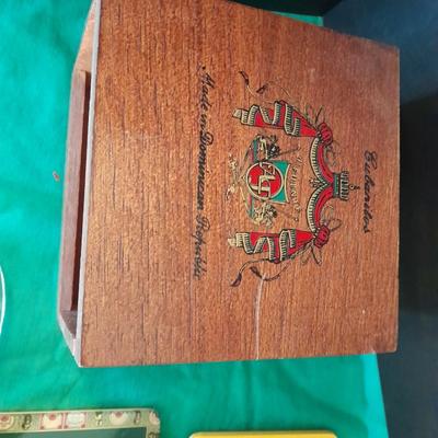 Cigar tins in wooden Cigar box with ashtray